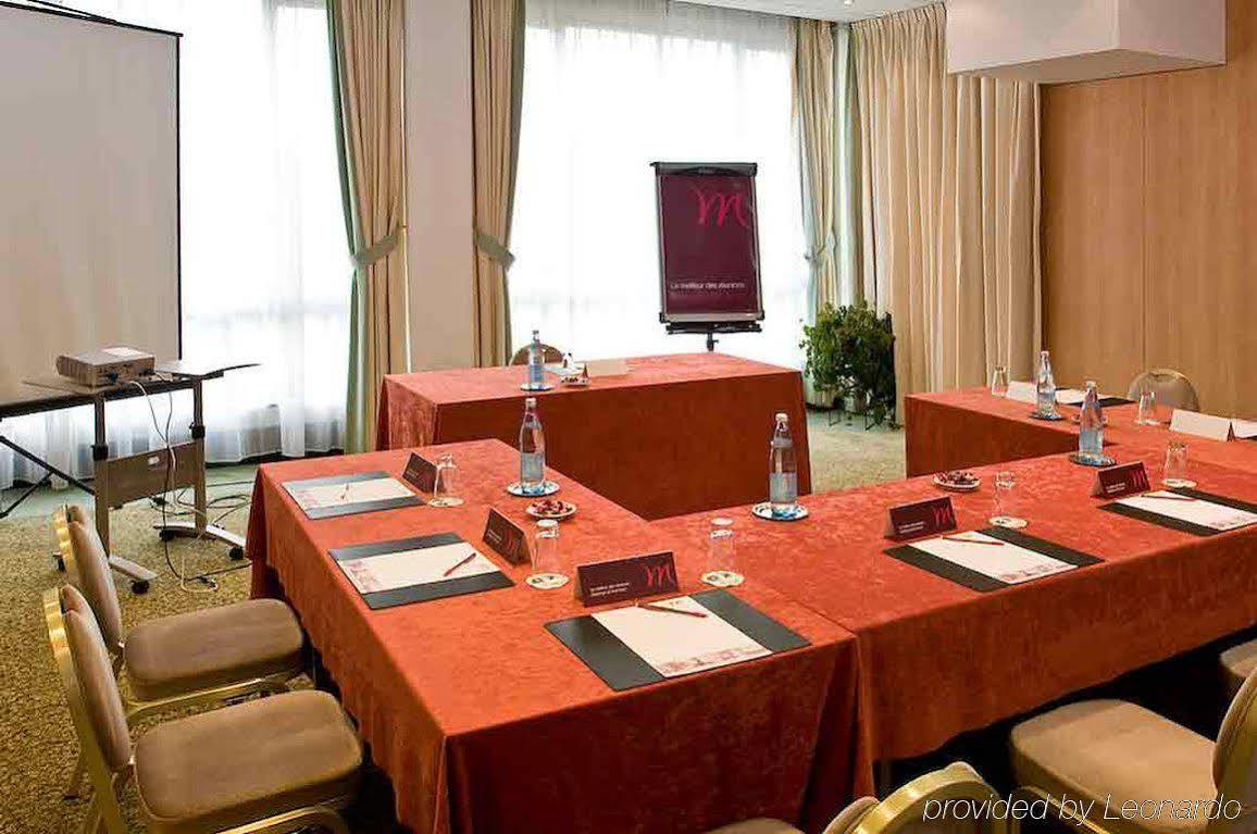 โรงแรมเมอร์เคียว เนอร์แวร์ ปง เดอ ลัวร์ เนอแวร์ ภายนอก รูปภาพ